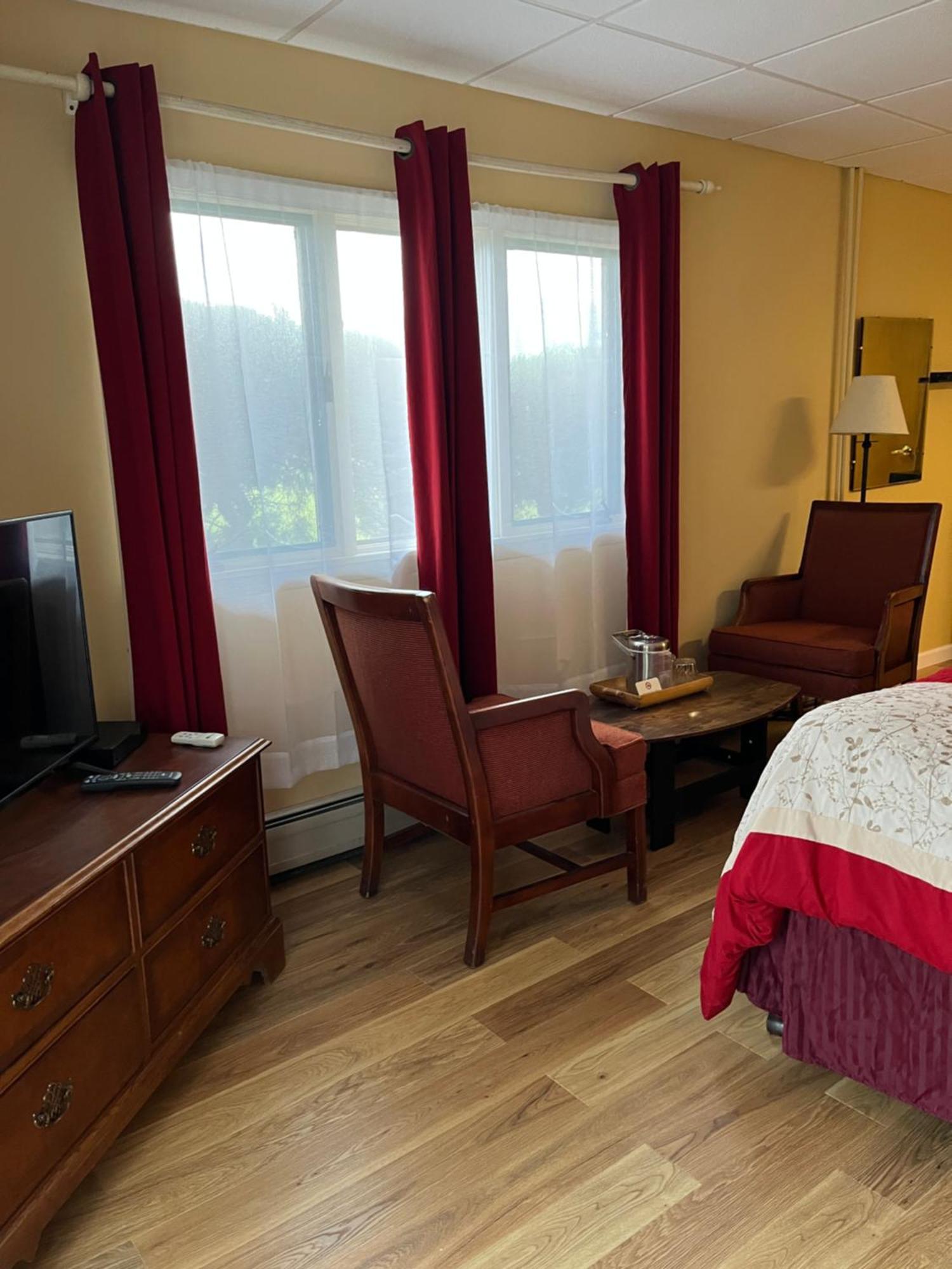 Vinehurst Inn & Suites Hammondsport Εξωτερικό φωτογραφία