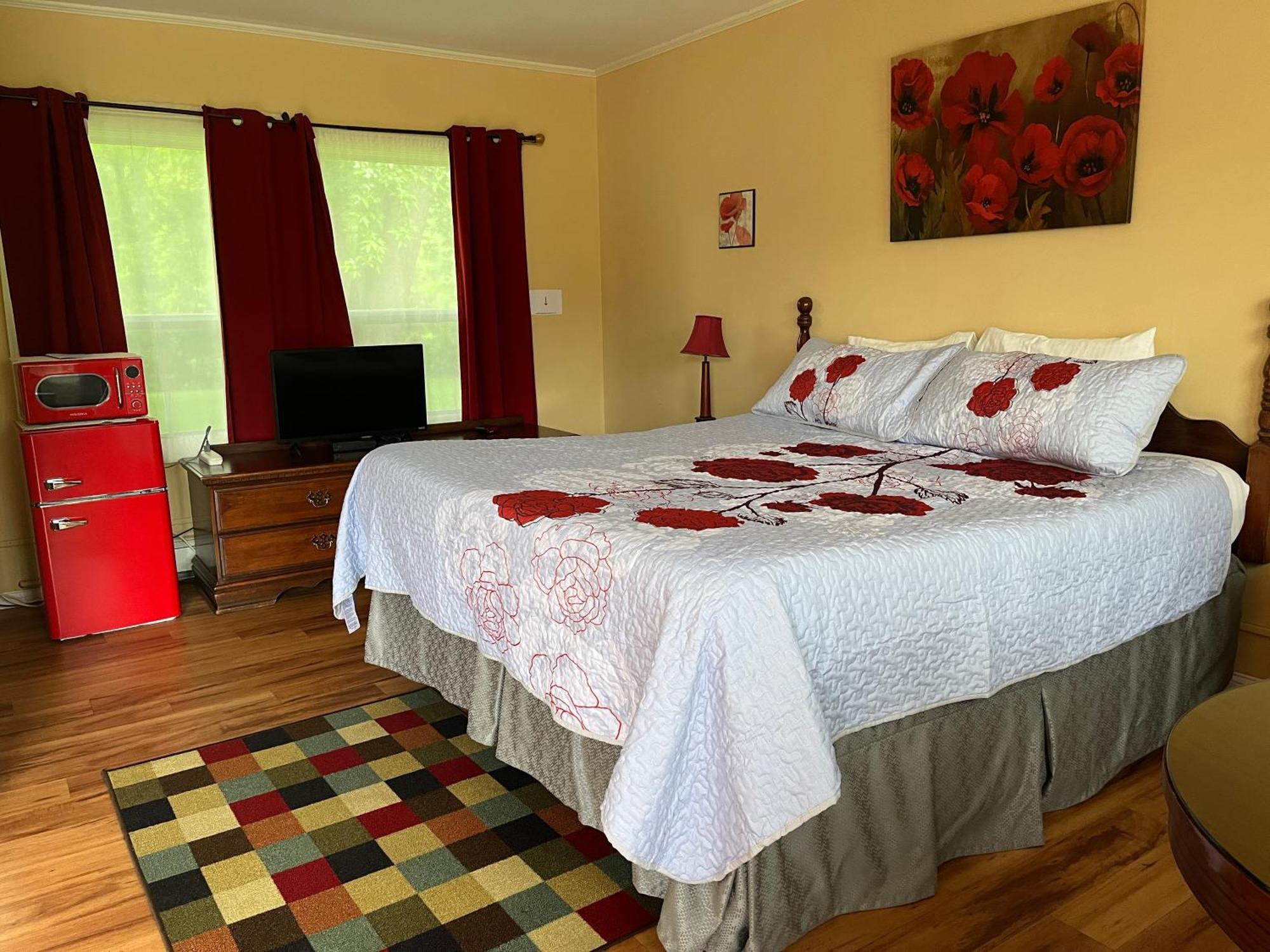 Vinehurst Inn & Suites Hammondsport Εξωτερικό φωτογραφία