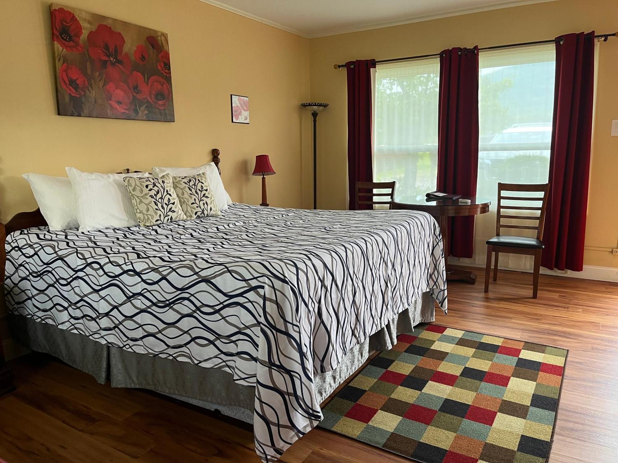 Vinehurst Inn & Suites Hammondsport Εξωτερικό φωτογραφία