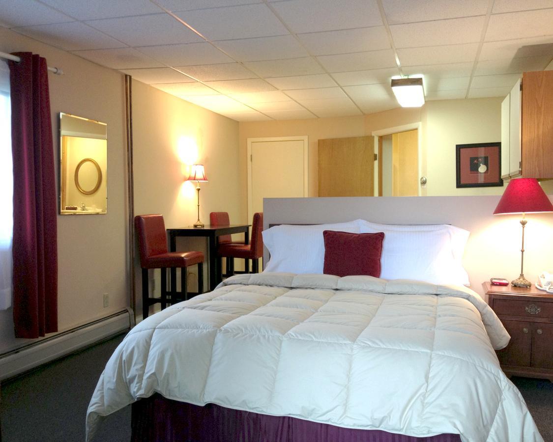 Vinehurst Inn & Suites Hammondsport Εξωτερικό φωτογραφία